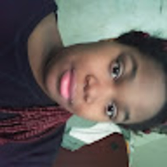 Meet your Posher, Taylor - Picture 1 of 1